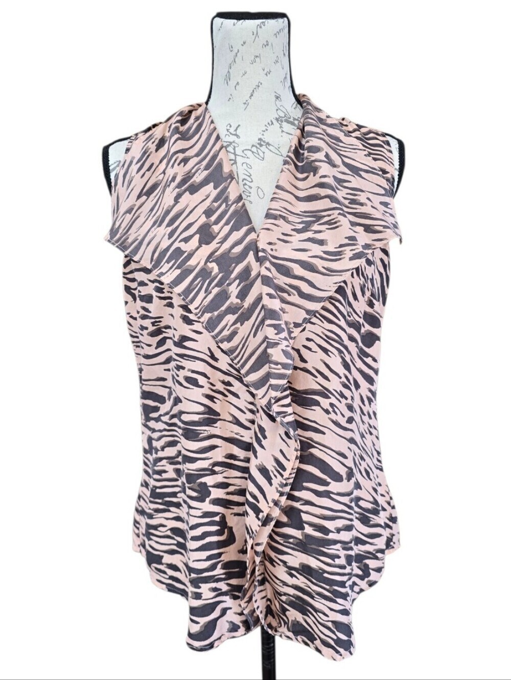 Cabi Just So Pink Gray Zebra Print Sleeveless Silk Blouse M